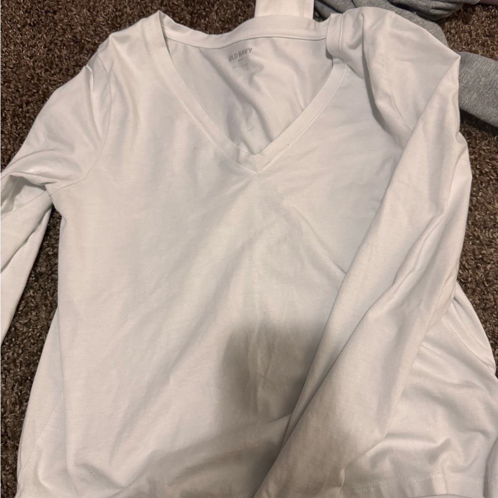 Old Navy White Fitted Long Sleeve T-Shirt